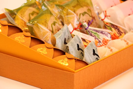 お菓子詰め合わせ写真
